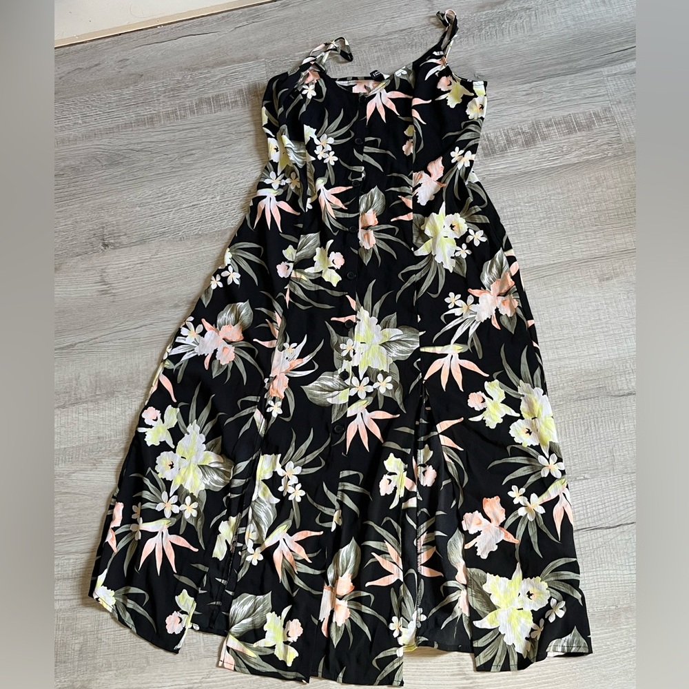 Spaghetti strap button down floral dress